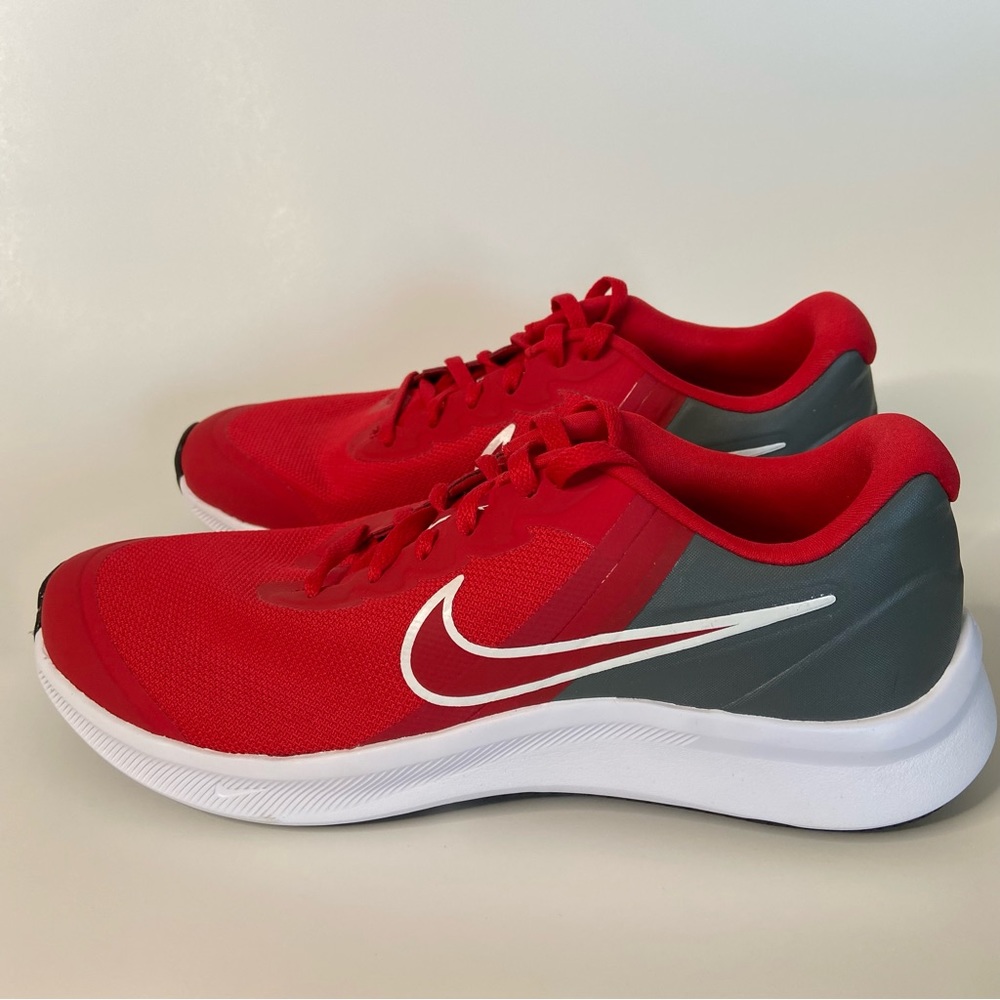 New NIKE STAR RUNNER 3 (GS) 7Y